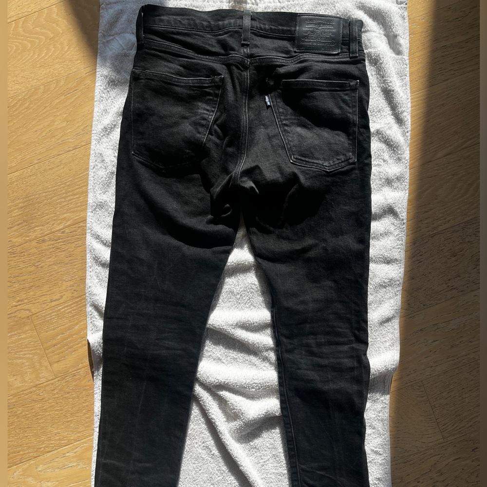 Levi’s Premium Collection Men's Black Jeans Slim Taper
